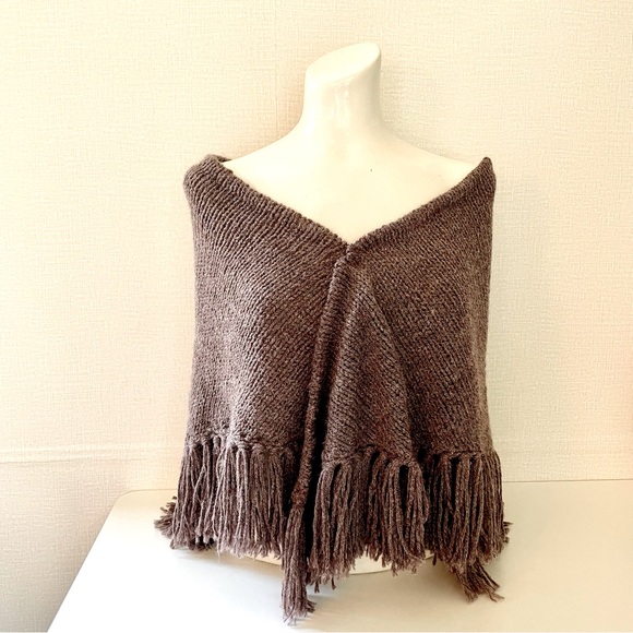 Hand Knit Shawl, Dusty Icy Plum, Fringe Trim, Versatile - Picture 7 of 10